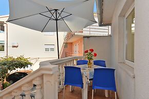 Apartment Neven 810