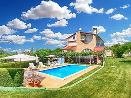 Apartment Neven 810