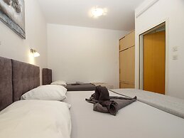 Apartment Neven 810