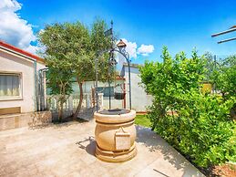 Apartment Neven 810