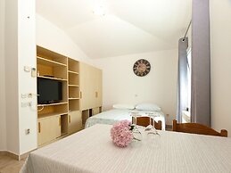 Apartment Neven 810