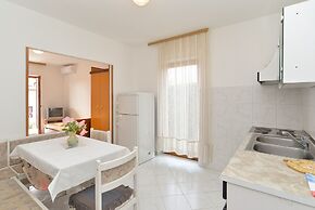 Apartment Josip 828