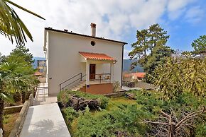 Apartment Josip 828