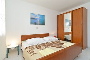 Apartment Josip 828