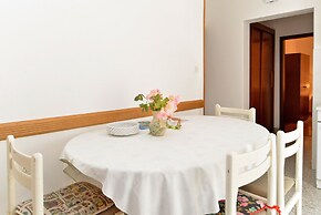 Apartment Josip 828