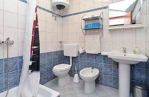 Apartment Mile 1249