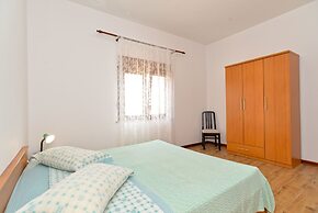 Apartment Mile 1249