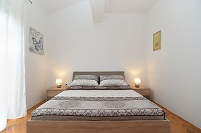 Apartment Mira 1293