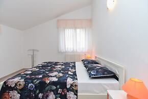 Apartment Mira 1293