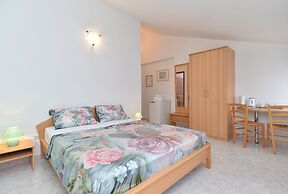 Apartment Mira 1293