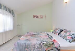 Apartment Mira 1293