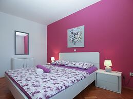 Apartment  Anica 770