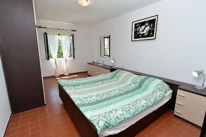 Apartment Gey 671