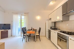 Apartment Boris 771