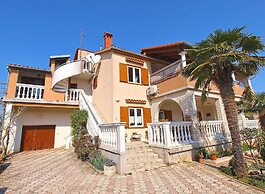 Apartment Mirjana 734