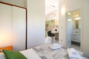 Apartment Mirjana 734