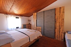 Apartments Antica 1371