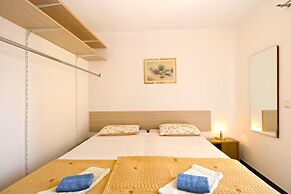 Apartments Antica 1371