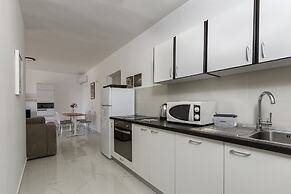 Apartments Maria 821
