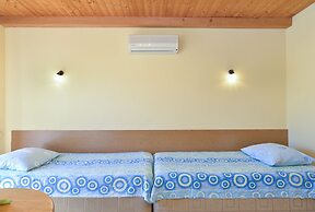 Apartments Pam 379