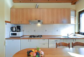 Apartments Pam 379