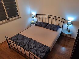 Apartments Arsen 928