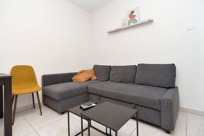 Apartments Arsen 928