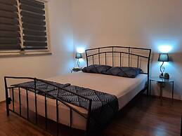 Apartments Arsen 928