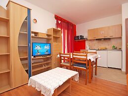 Apartments Arsen 928