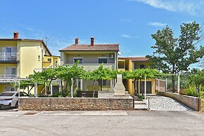 Apartments Dragica 929