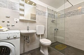 Apartments Dragica 929