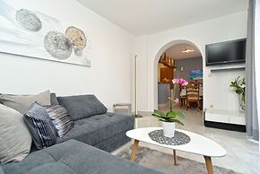 Apartments Margareta 742