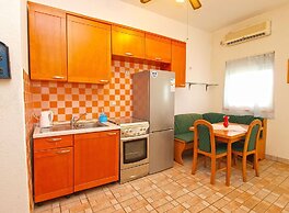 Apartments Ivo 1328