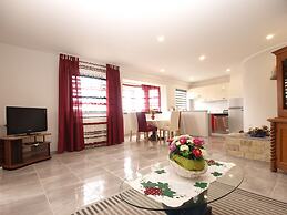 Apartments Dragica 1251