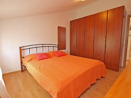 Apartments Mara 44