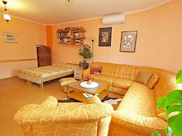 Apartments Mara 44
