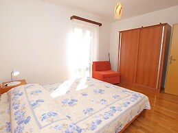 Apartments Marisa 981