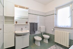 Apartments Emil 596