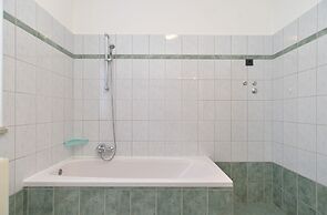 Apartments Emil 596