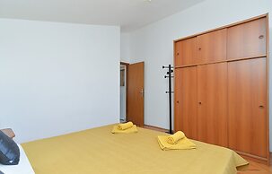 Apartments Emil 596