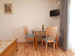 Apartments romano 1099