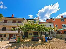 Apartments romano 1099