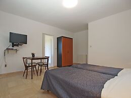 Apartments Grace 718