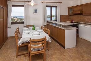 Apartments Eddi 66