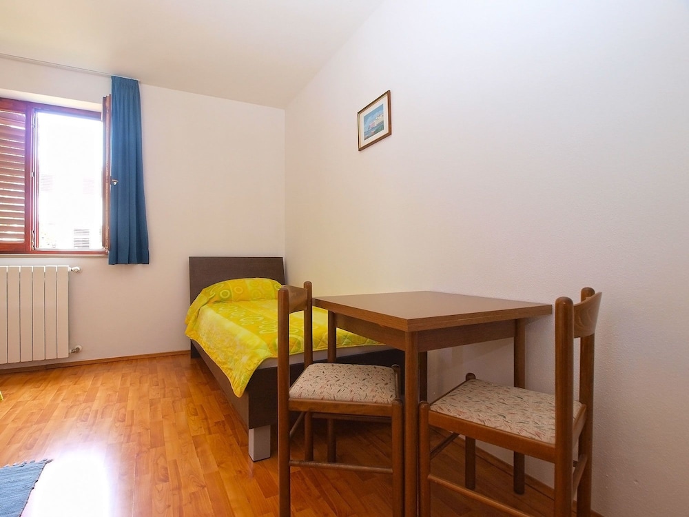 Rooms Ivica 1452