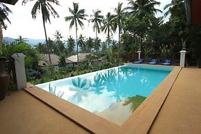Tropical Season Villa Resort