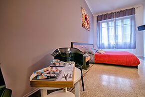 Maqueda Central Suites