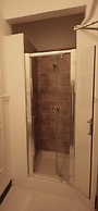 Edinburgh Princes Street Loft Apartment