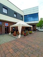 Hotel Modus & Restauracja Mocca D'oro