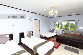 Hueanwaddkhian Resort